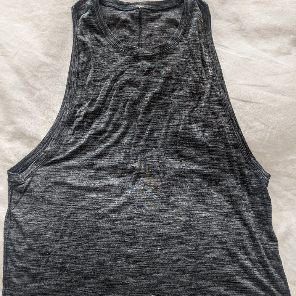 Lululemon Sleeveless Cropped Top Grey (S)